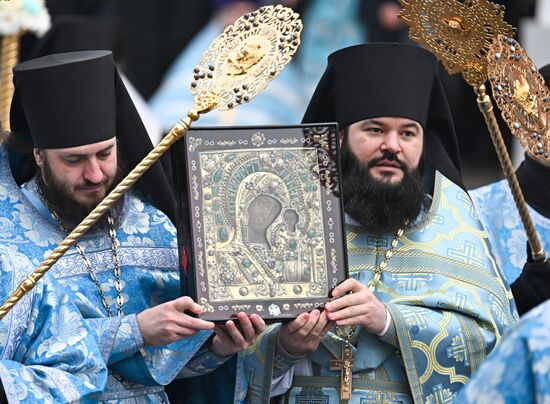 Russia Religion Kazan Icon Procession