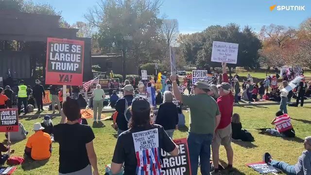 1,000 rally in DC demanding "Trump Must Go Now" on election anniversary