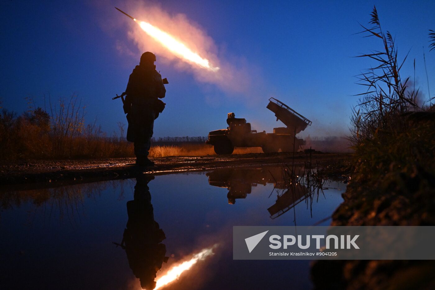 Russia Ukraine Military Operation Artillery Unit