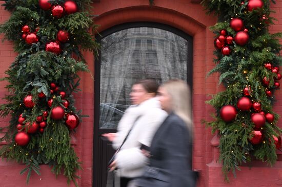 Russia New Year Season Preparations