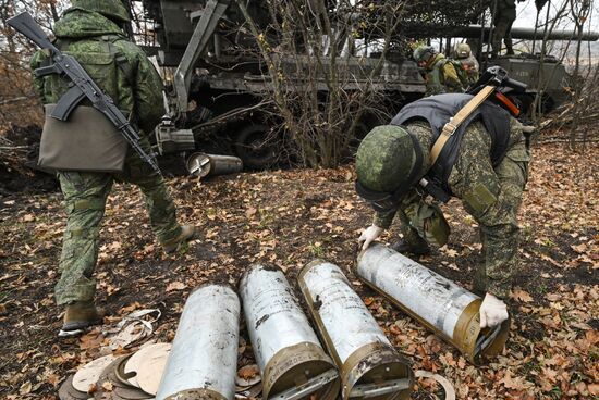 Russia Ukraine Military Operation Artillery Unit