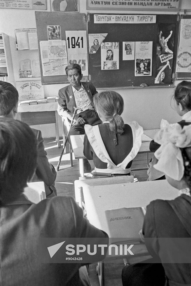 Joint Peace Lesson at rural school in Kyrgyzstan