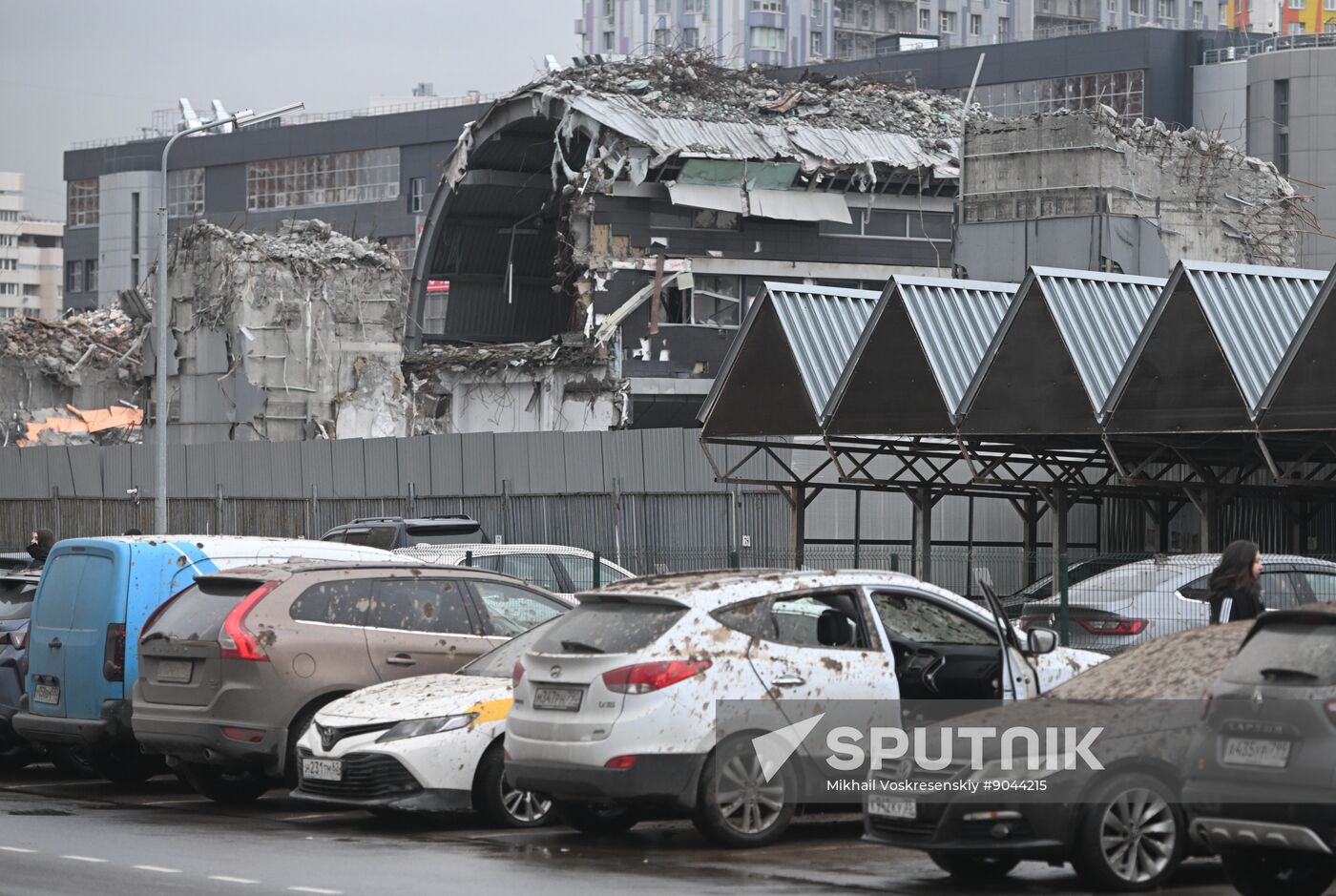 Russia Ice Complex Pillar Collapse