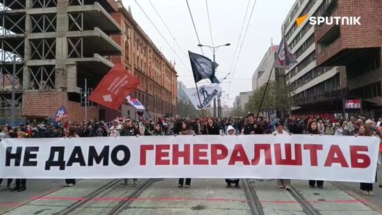 Belgrade students protest Yugoslav HQ demolition for US hotel