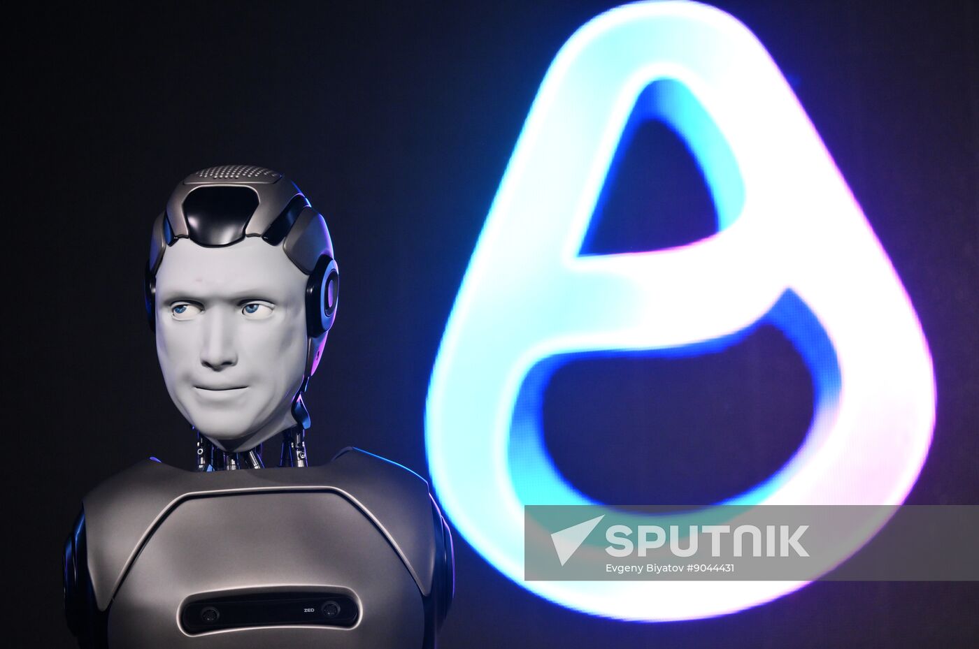 Russia Science AI Anthropomorphic Robot