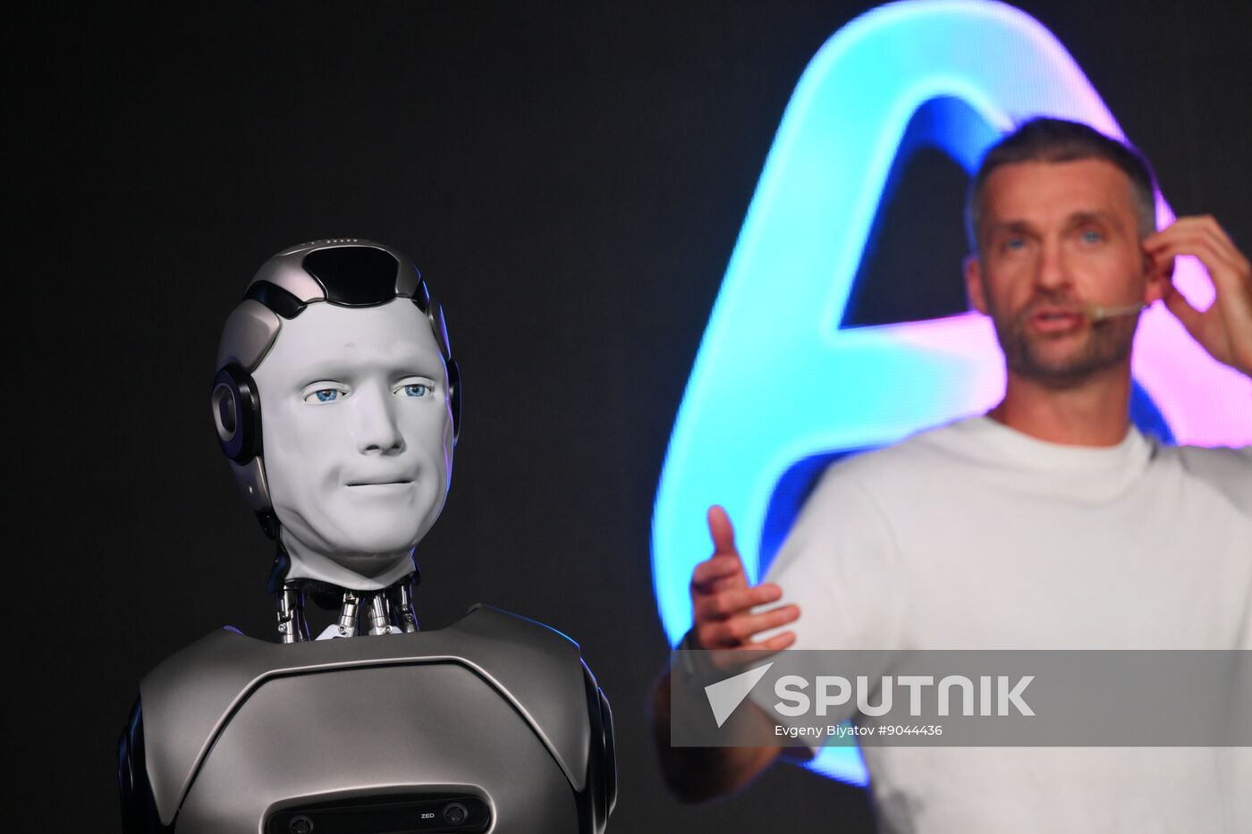 Russia Science AI Anthropomorphic Robot