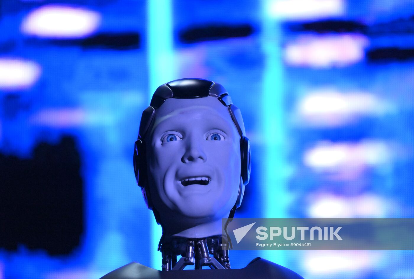 Russia Science AI Anthropomorphic Robot