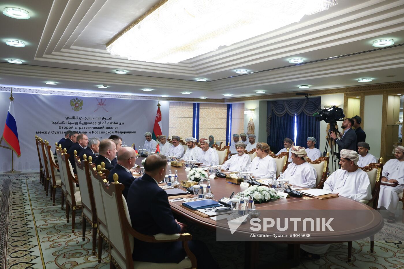 Oman Russia