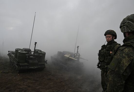 Russia Ukraine Military Operation RCB Troops Training