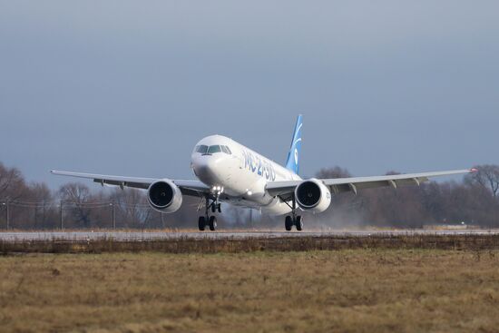 Russia New MC-21 Passenger Jet Tests