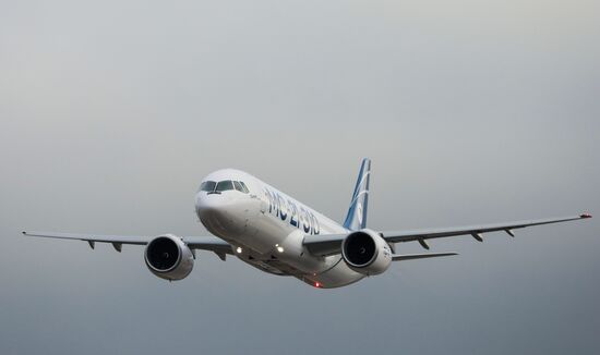 Russia New MC-21 Passenger Jet Tests