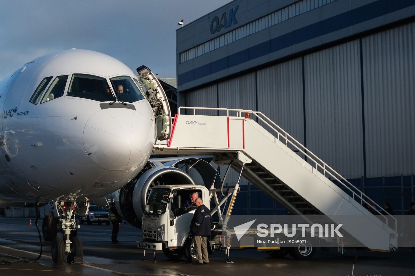 Russia New MC-21 Passenger Jet Tests