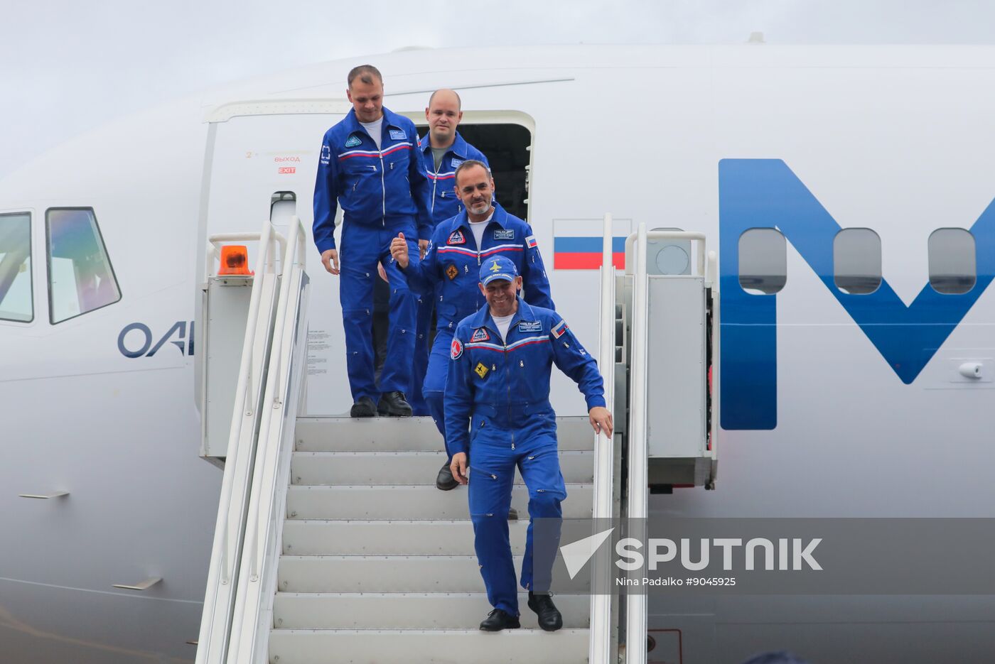 Russia New MC-21 Passenger Jet Tests