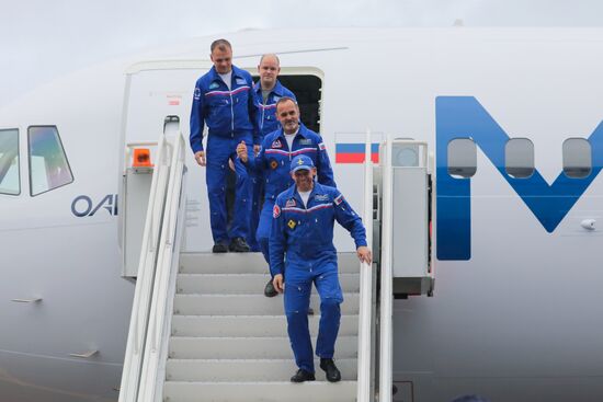 Russia New MC-21 Passenger Jet Tests