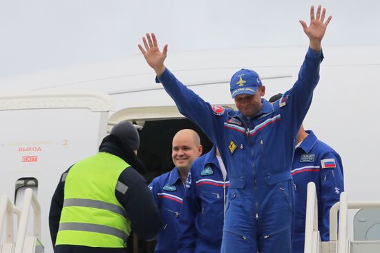 Russia New MC-21 Passenger Jet Tests