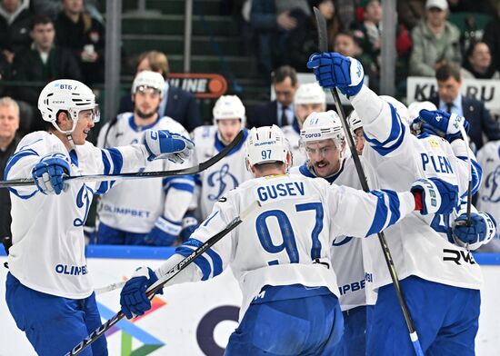 Russia Ice Hockey Kontinental League Ak Bars - Dynamo