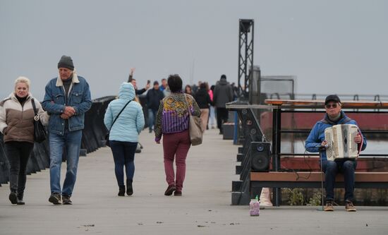 Russia DPR Daily Life