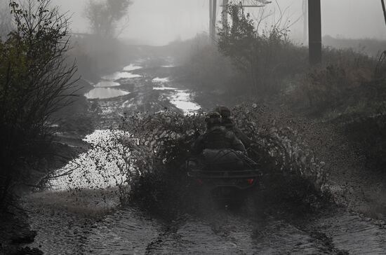 Russia Ukraine Military Operation Front Roads