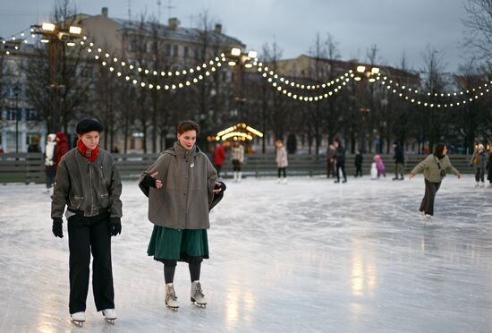 Russia Winter Leisure