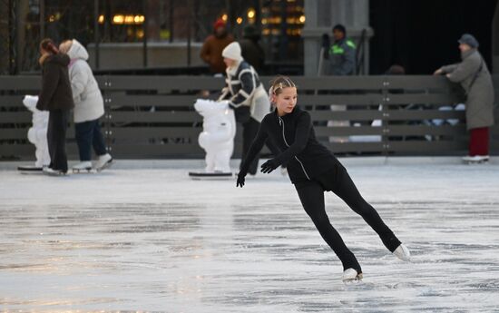 Russia Winter Leisure