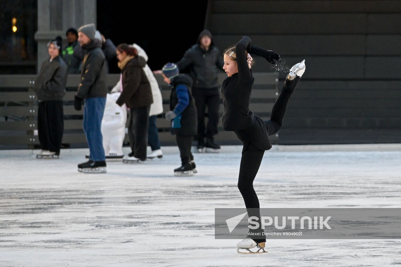 Russia Winter Leisure