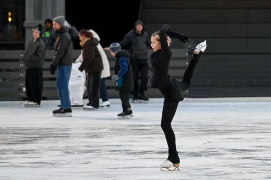 Russia Winter Leisure
