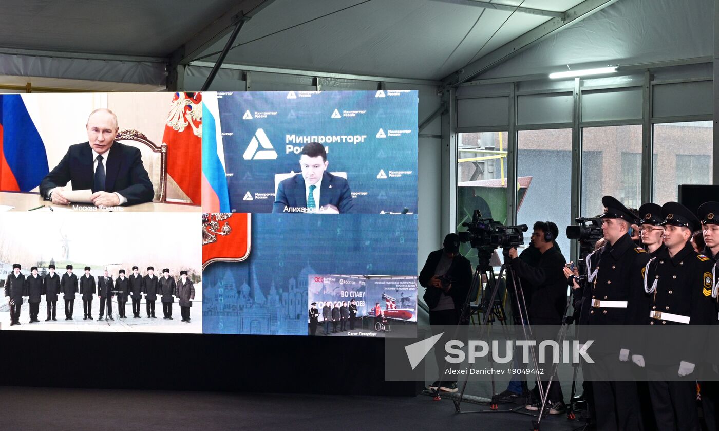 Russia Stalingrad Icebreaker Construction