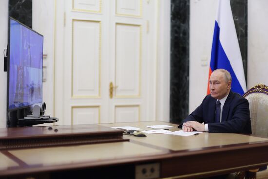 Russia Stalingrad Icebreaker Construction