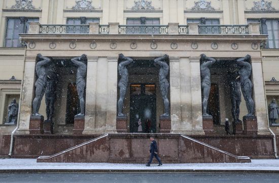 Russia Weather St Petersburg
