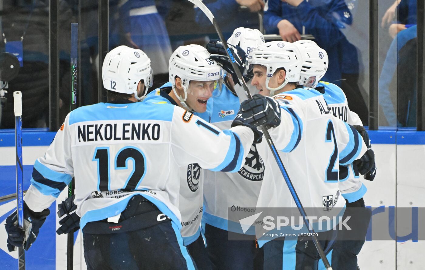 Russia Ice Hockey Kontinental League Dynamo - Sibir