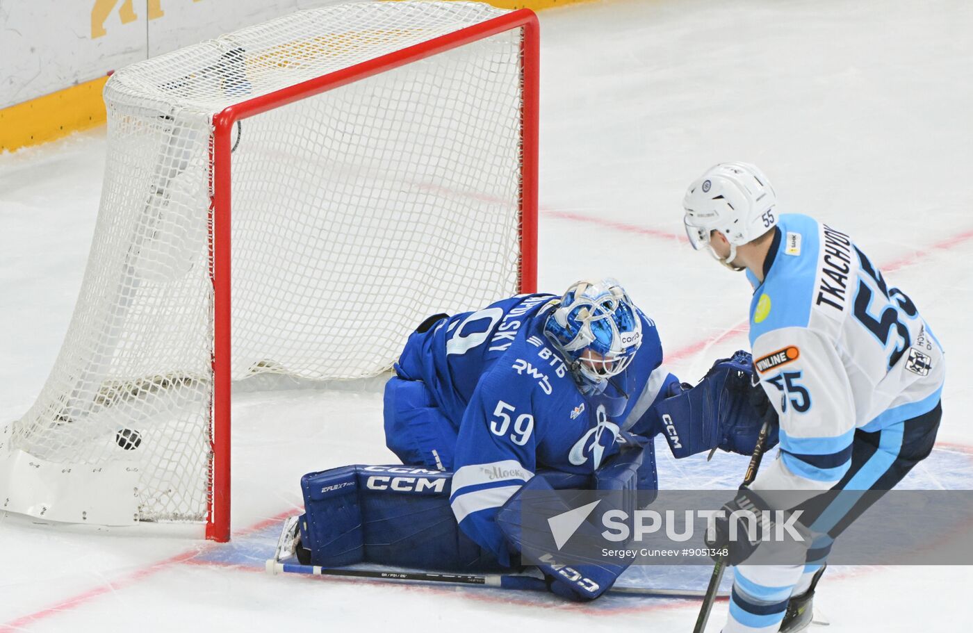 Russia Ice Hockey Kontinental League Dynamo - Sibir