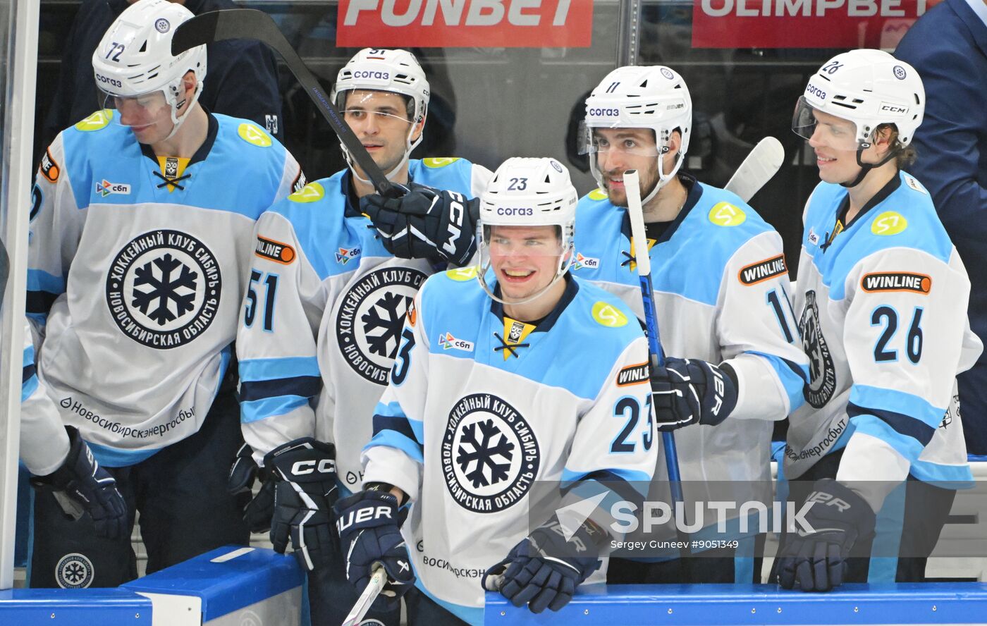 Russia Ice Hockey Kontinental League Dynamo - Sibir