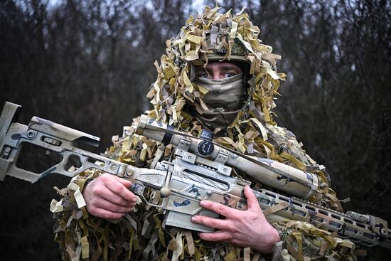 Russia Ukraine Military Operation Snipers Training