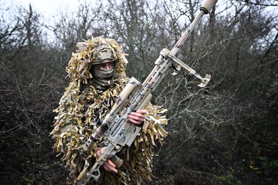 Russia Ukraine Military Operation Snipers Training