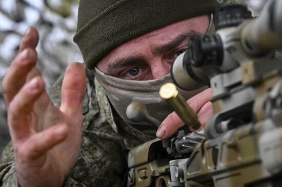 Russia Ukraine Military Operation Snipers Training