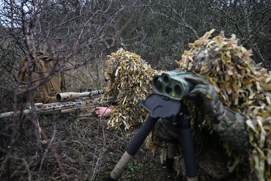 Russia Ukraine Military Operation Snipers Training