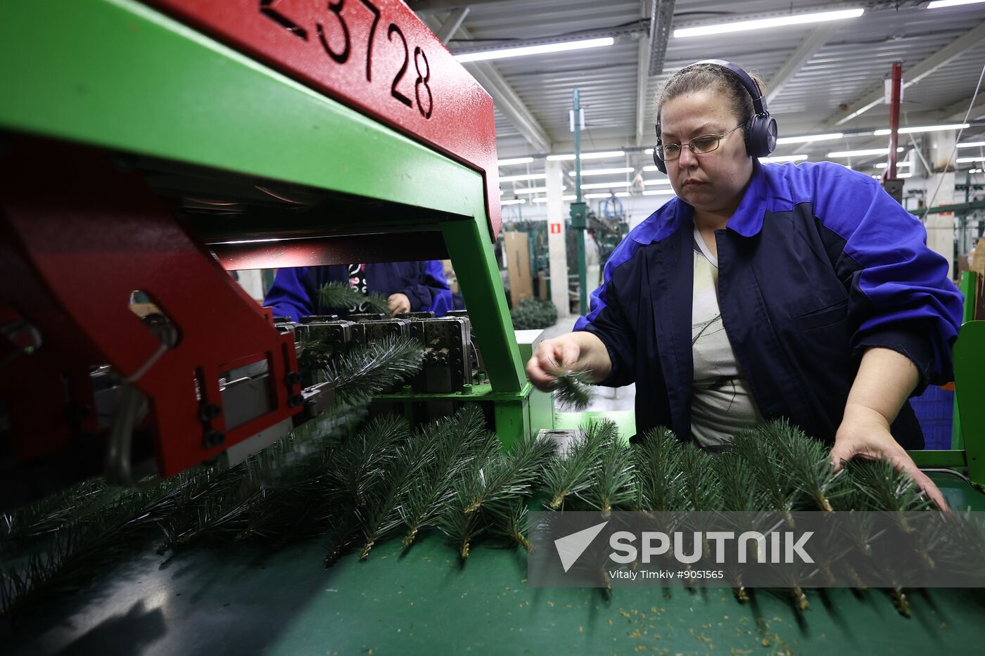 Russia New Year Season Preparations