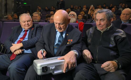 Russia Space Soyuz Apollo Anniversary Watches