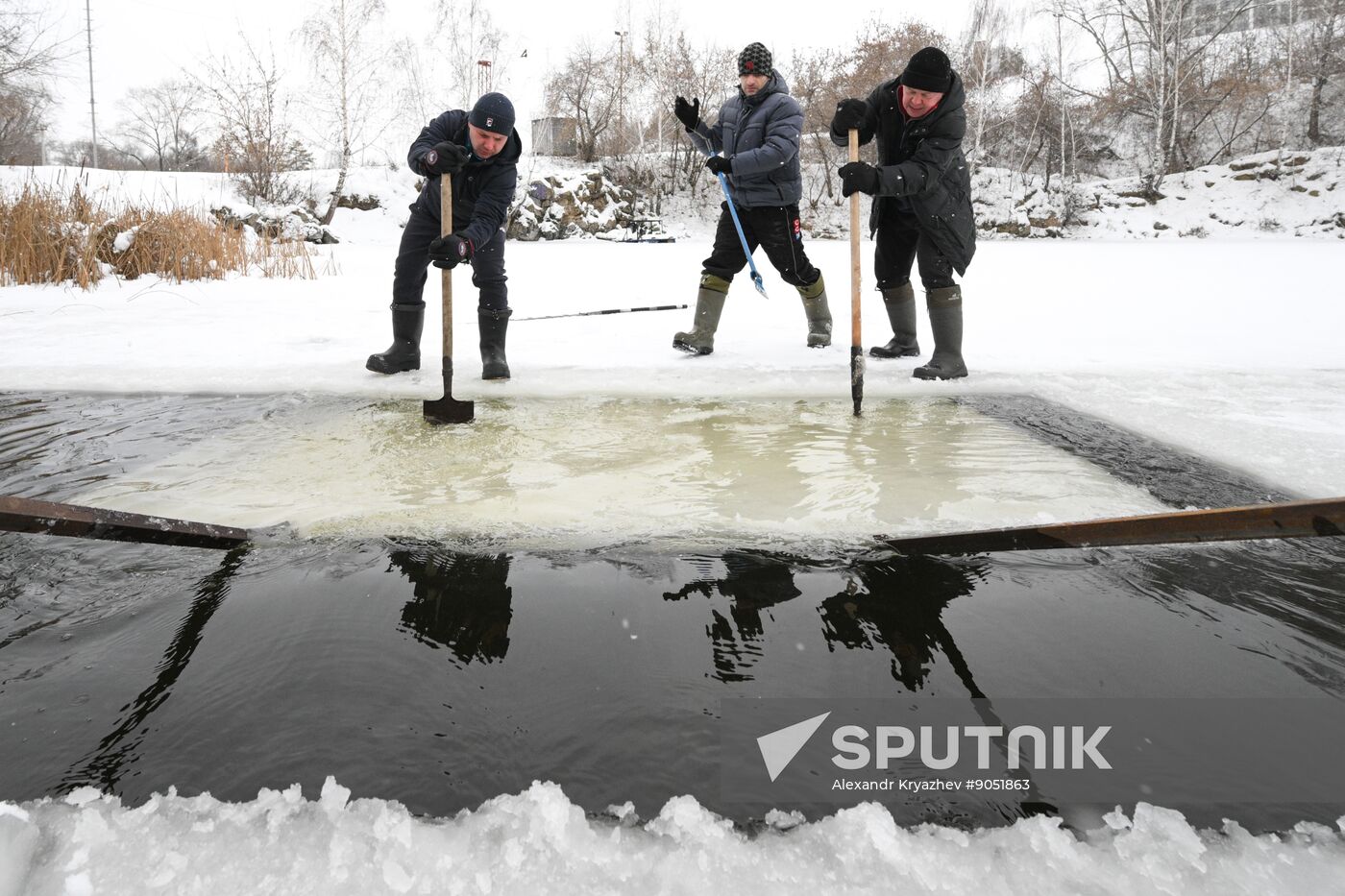Russia Winter Swimming