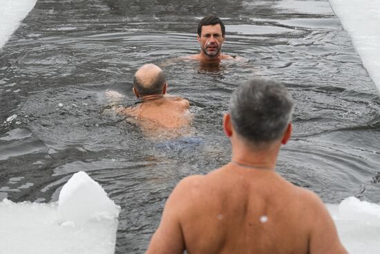 Russia Winter Swimming