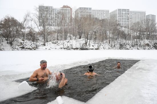 Russia Winter Swimming