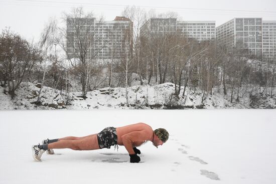 Russia Winter Swimming