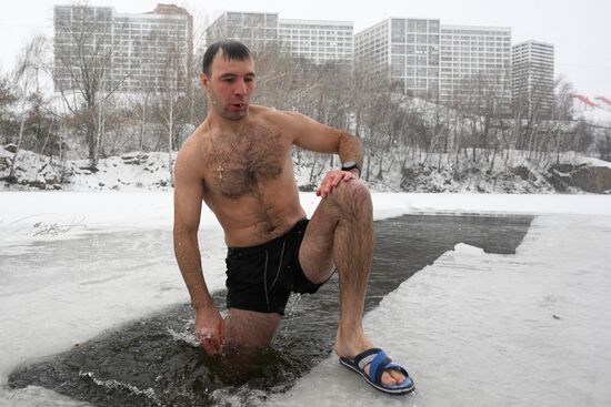 Russia Winter Swimming