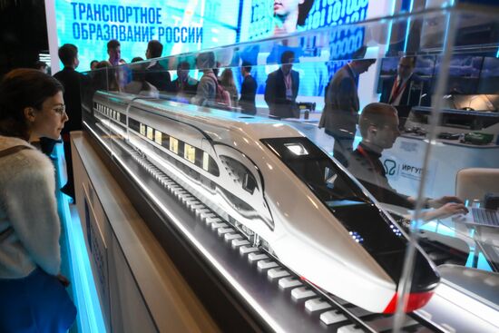 The 2025 Young Scientists Congress. Credit is mandatory when using the photo. Location: Russia, Federal territory 'Sirius'. Author: Ilya Pitalev. 2025 Young Scientists Congress