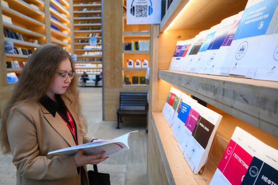 The 2025 Young Scientists Congress. Credit is mandatory when using the photo. Location: Russia, Federal territory 'Sirius'. Author: Ilya Pitalev. 2025 Young Scientists Congress