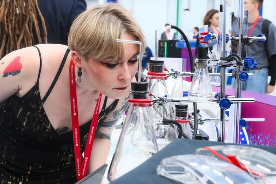 The 2025 Young Scientists Congress. Credit is mandatory when using the photo. Location: Russia, Federal territory 'Sirius'. Author: Ilya Pitalev. 2025 Young Scientists Congress