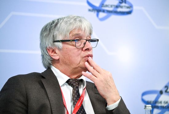 2025 Young Scientists Congress. The Present and Future of the Energy Sector