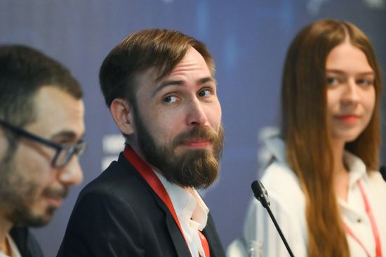 2025 Young Scientists Congress. From Scientific Breakthrough All the Way to the Bank: Turning a Profit on Science
