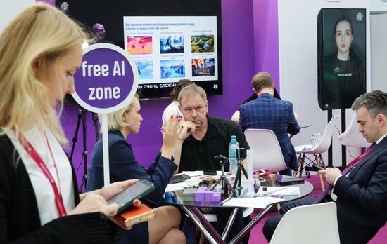 The 2025 Young Scientists Congress. Credit is mandatory when using the photo. Location: Russia, Federal territory 'Sirius'. Author: Alexander Vilf. 2025 Young Scientists Congress