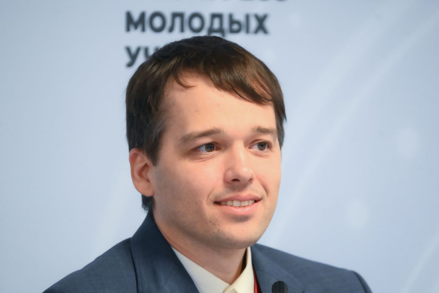 2025 Young Scientists Congress. Artificial Intelligence: A Tool for Scientists or a New Booster of Scientific Progress?